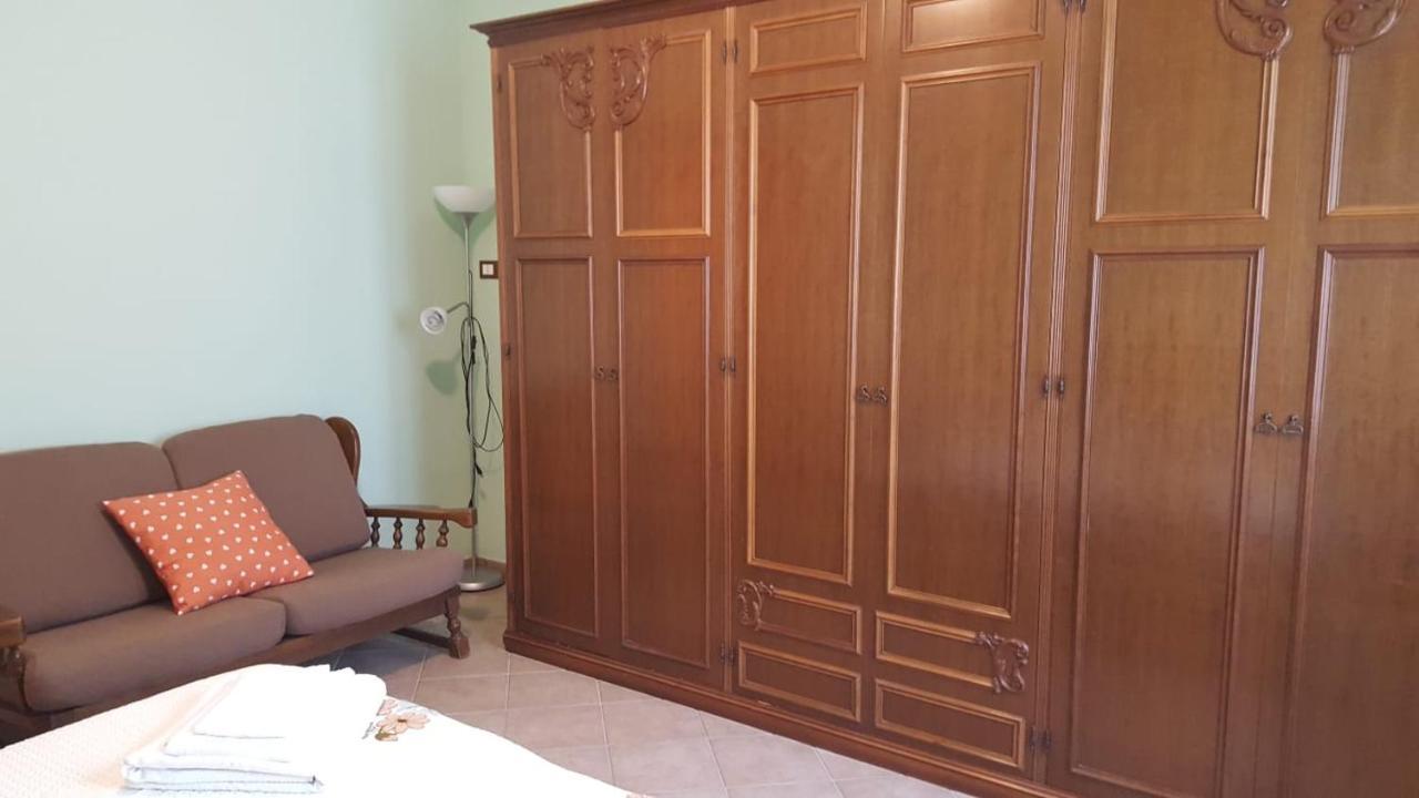 Il Paradiso Латина Екстериор снимка